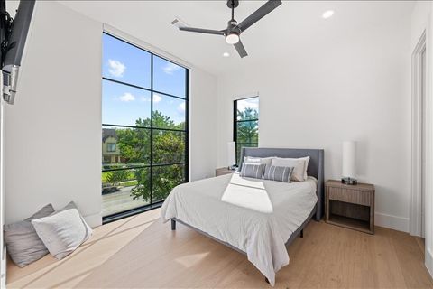 Tiny photo for 5839 Richmond Avenue, Dallas, TX 75206 (MLS # 21168626)