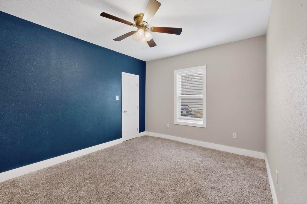 Town - Waxahachie - Residential