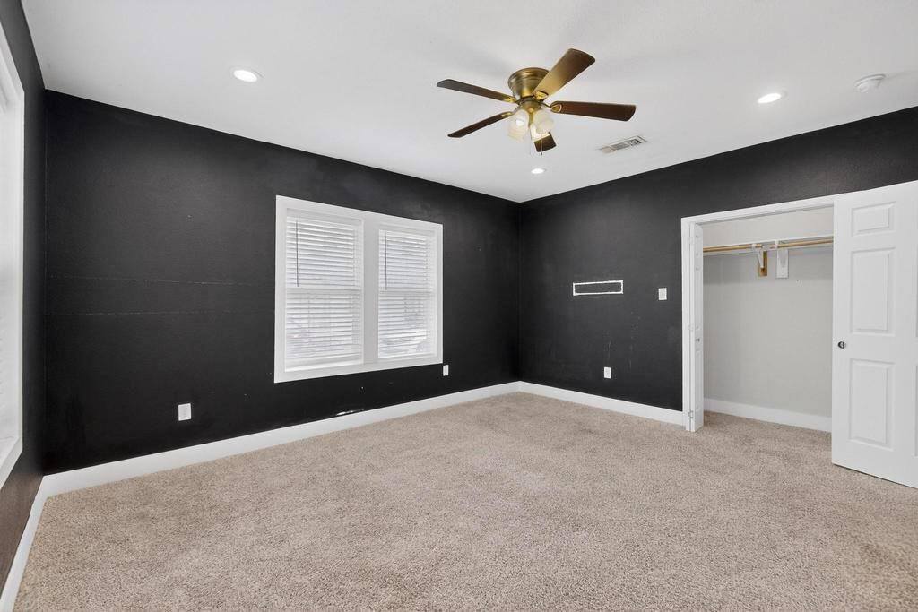 Town - Waxahachie - Residential