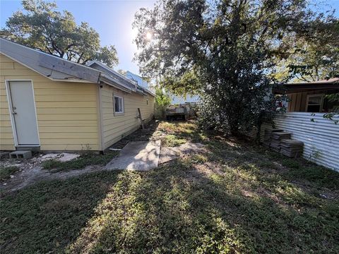 Tiny photo for 751 N Race Street, Stephenville, TX 76401 (MLS # 21099465)