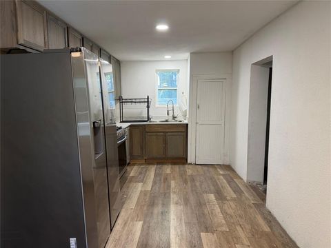 Tiny photo for 751 N Race Street, Stephenville, TX 76401 (MLS # 21099465)