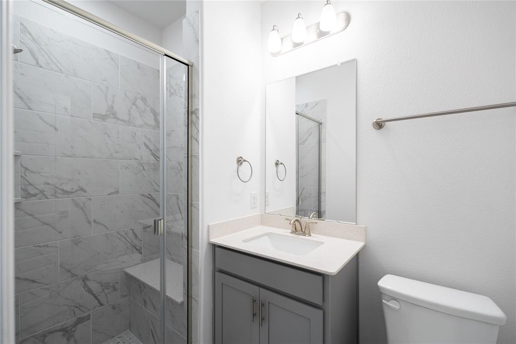 Valencia on the Lake - Residential