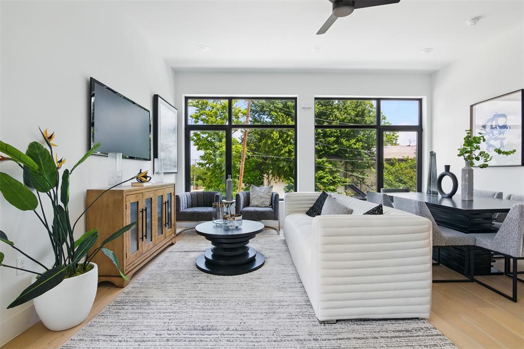 Oak Cliff Original Town - Residential Lease