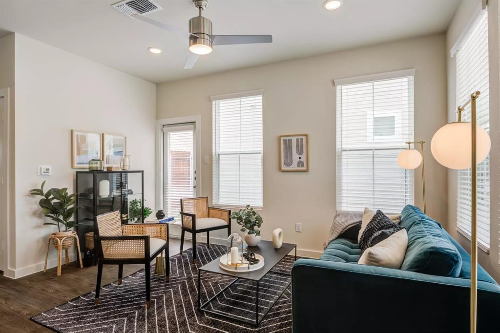 SNAPCLEAN CARWASH - Residential Lease