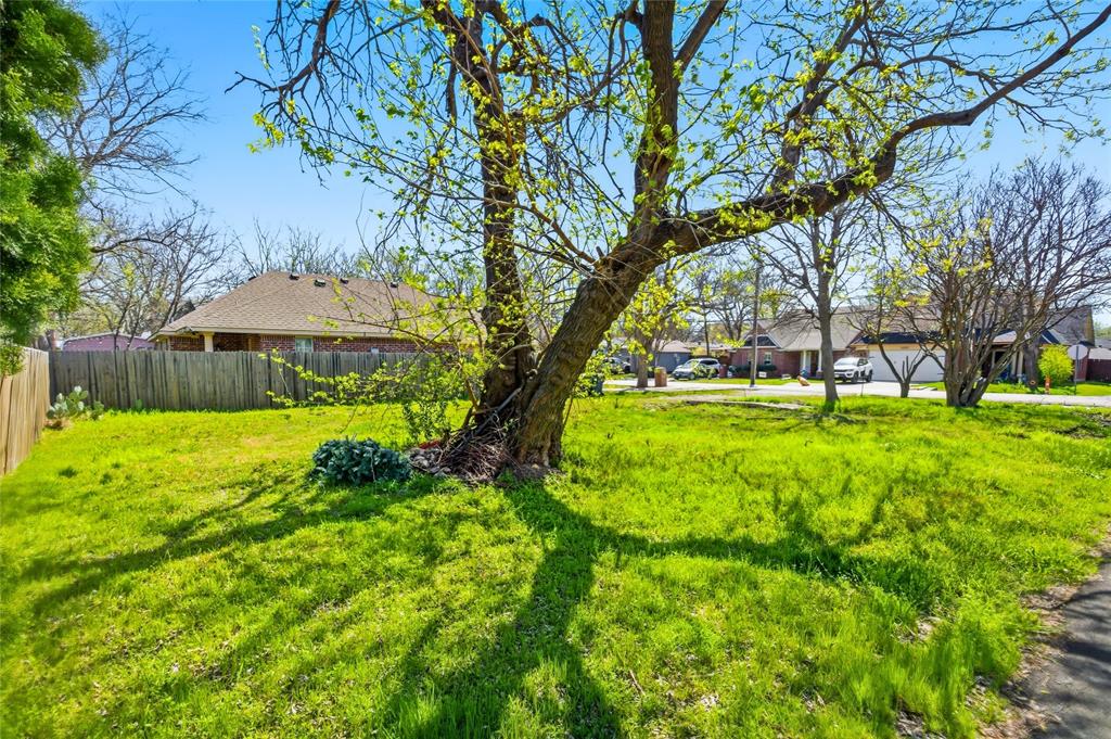 College Park Riggins - Land