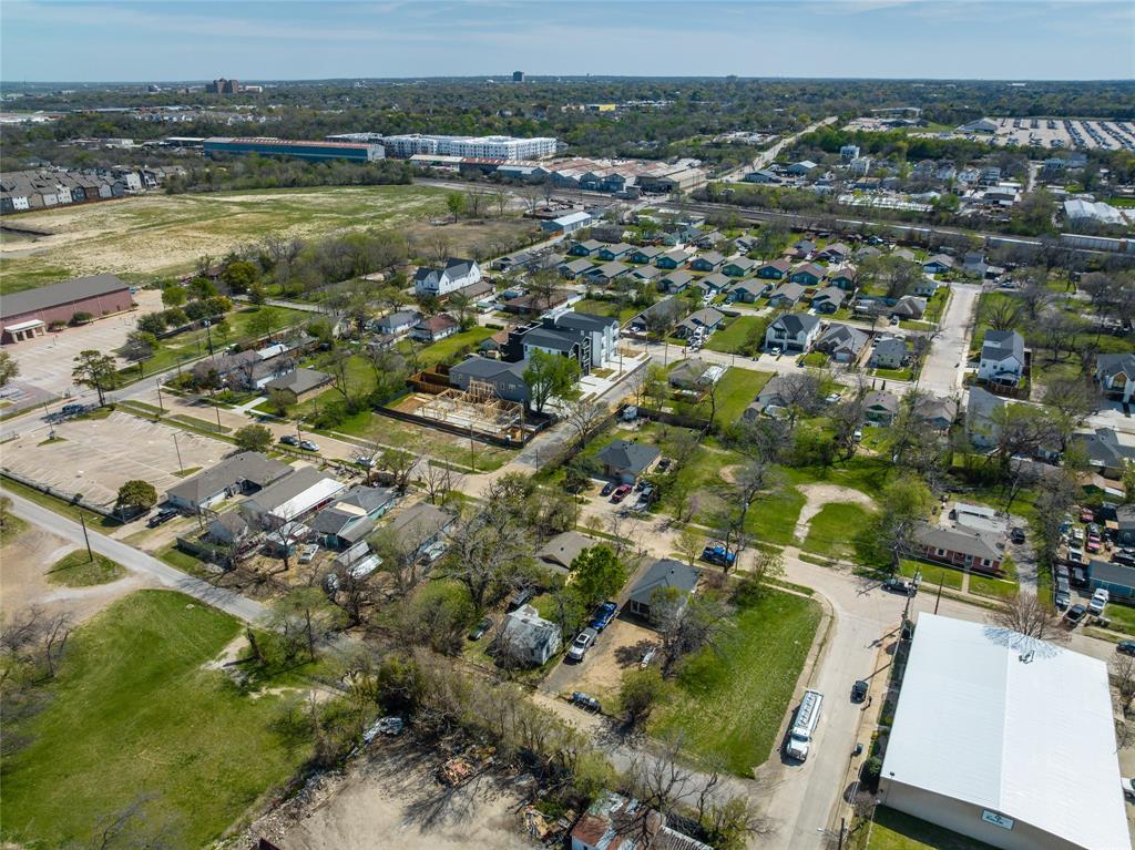 College Park Riggins - Land