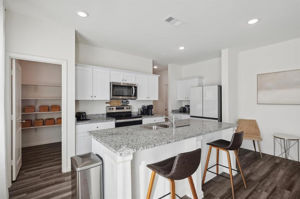 Stone Creek Ph II - Residential Lease