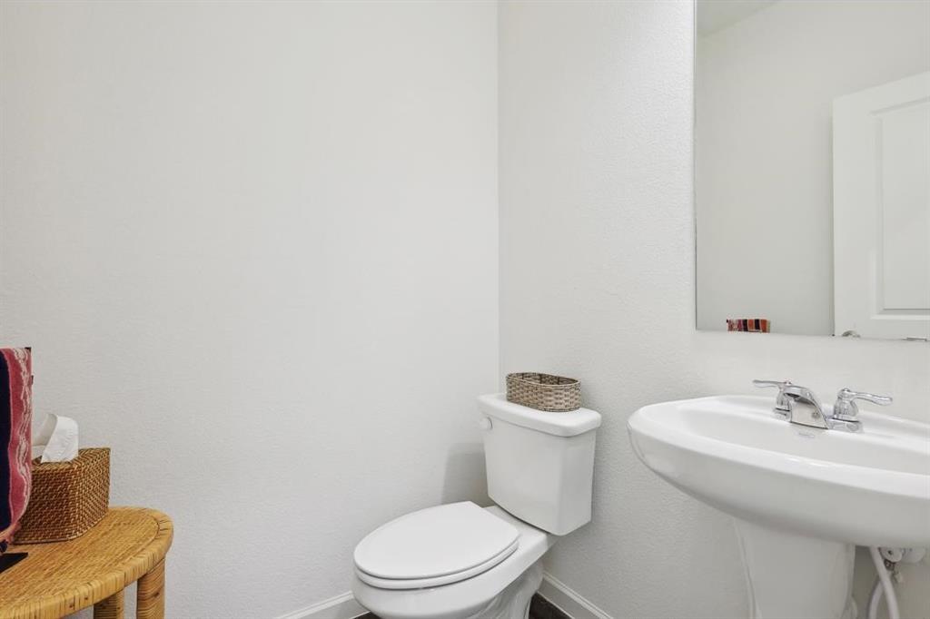 Stone Creek Ph II - Residential Lease