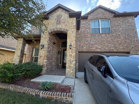 Photo of 4044 Honeyapple Way, Fort Worth, TX 76137 (MLS # 21414529)