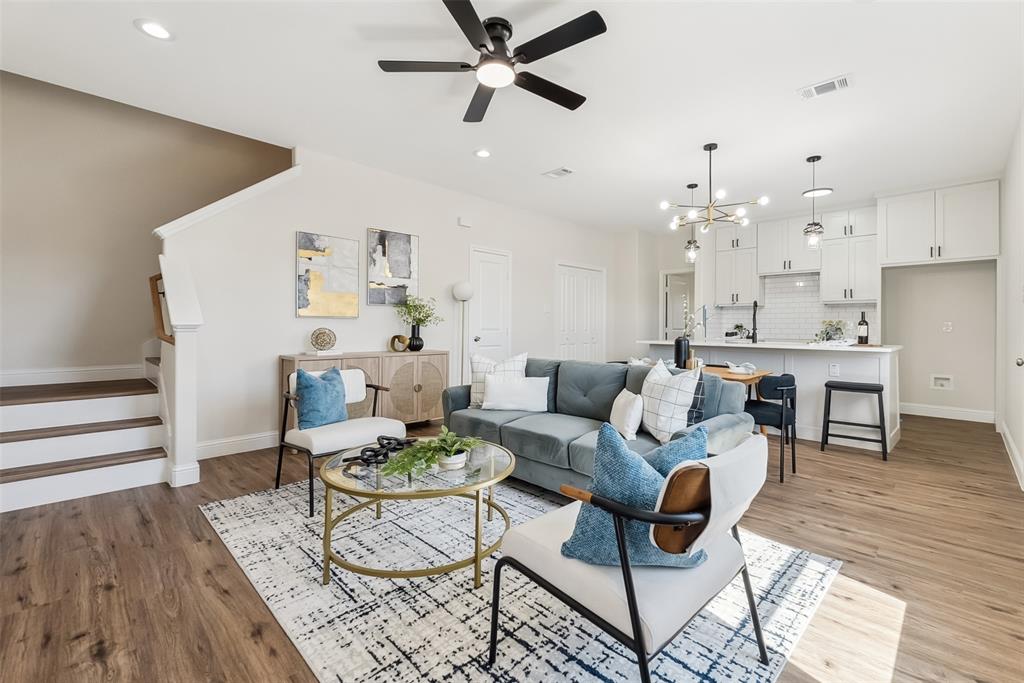 8005-8007 W Elizabeth Lane