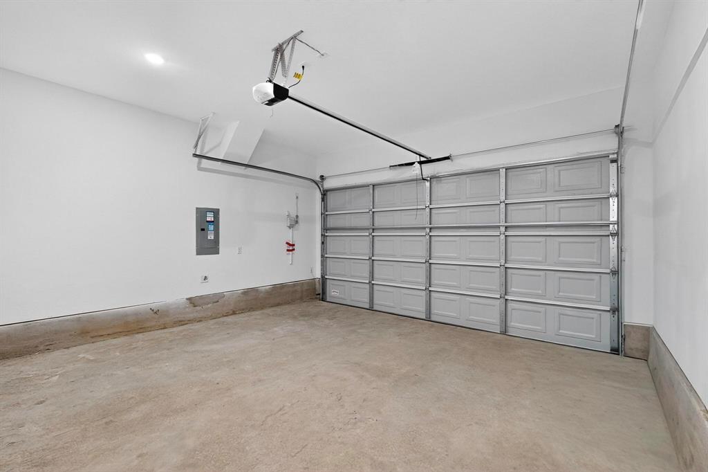 Bel-Air Vlg Ph 1 - Residential Lease