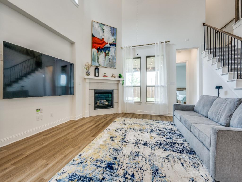 THE RIDGE - Residential