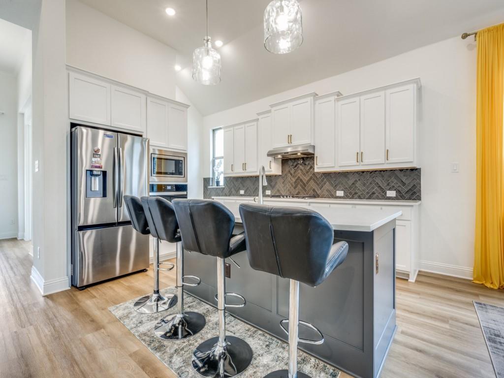 THE RIDGE - Residential