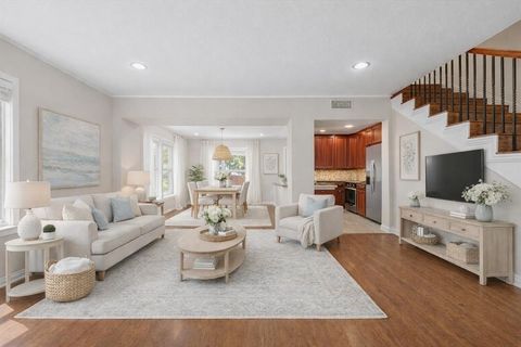 Photo of 6461 Bordeaux Avenue #6461, Dallas, TX 75209 (MLS # 21226561)