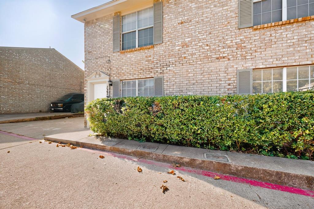 132 Graystone Place