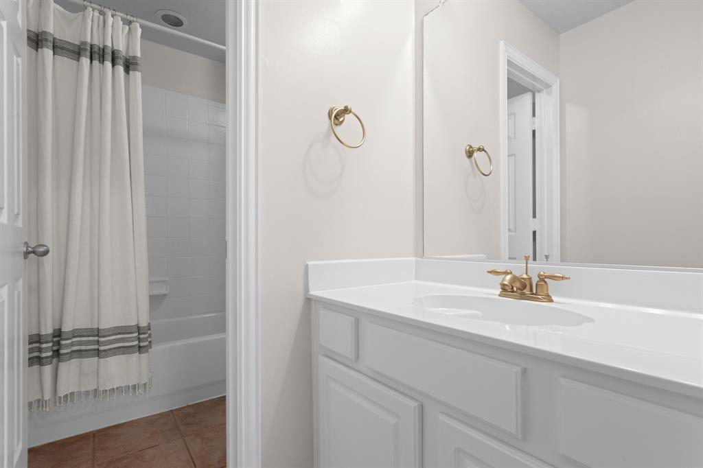 Crescent Add Ph A - Residential Lease