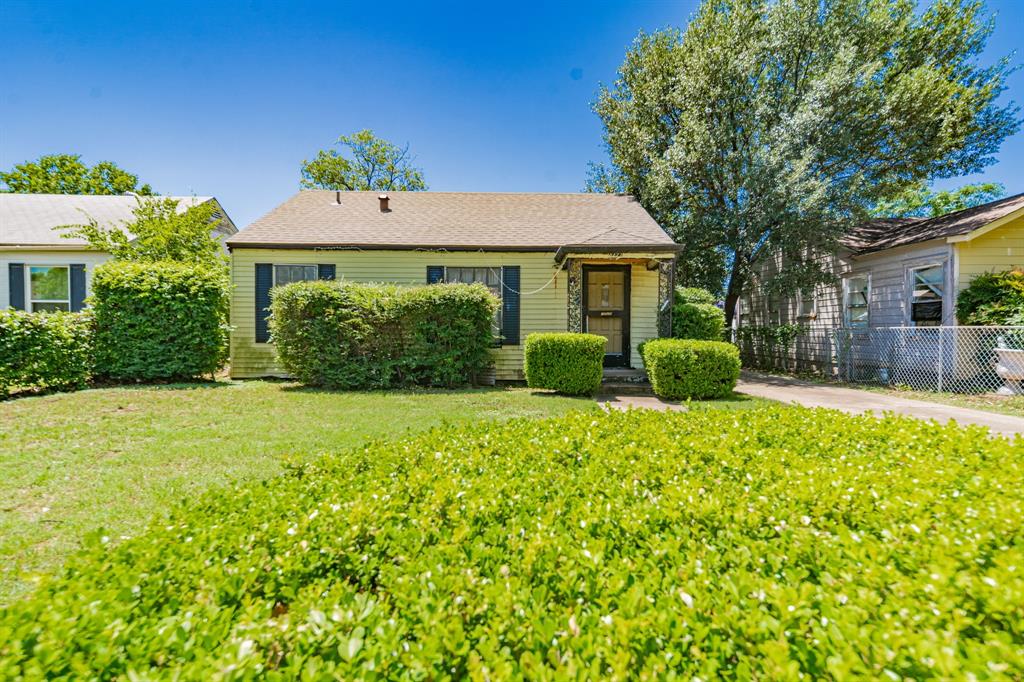 4722 Cowan Avenue