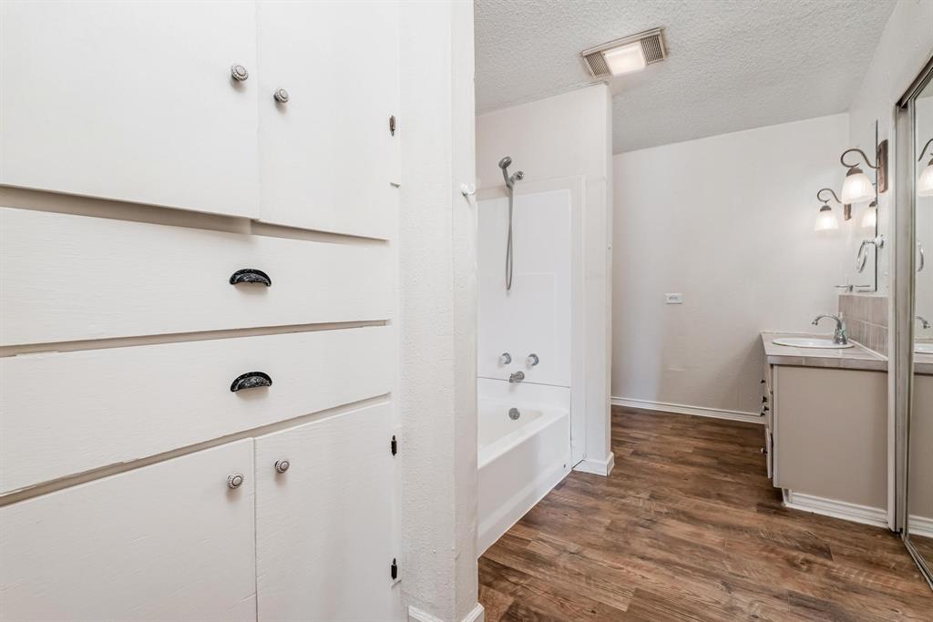 A0059 SUR 111 MOSES EVANS - Residential