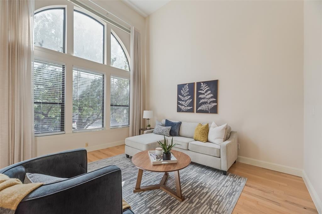 7233 Kasko Drive