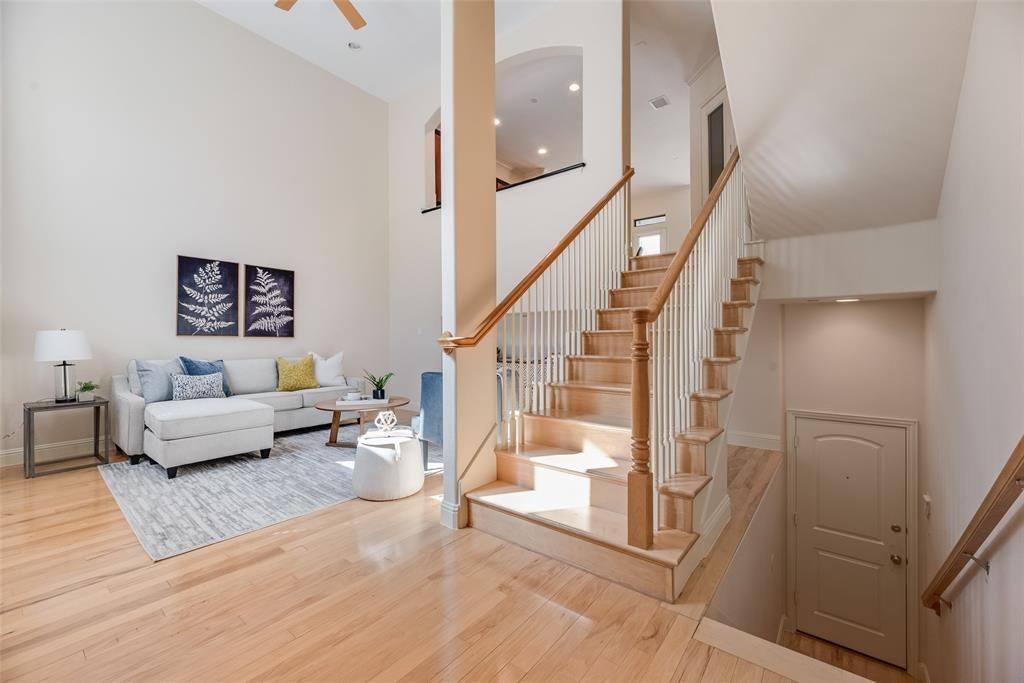 7233 Kasko Drive