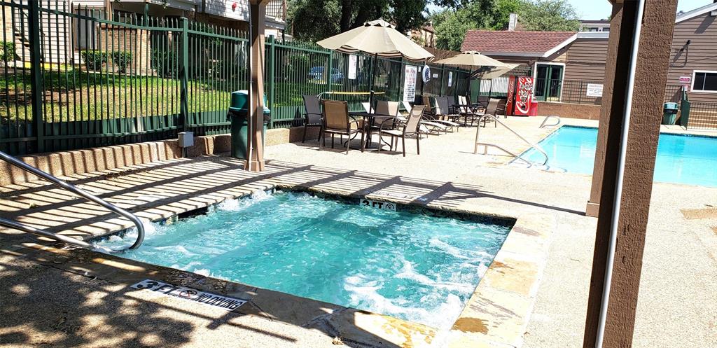 Arlington Oaks Condo - Residential Lease