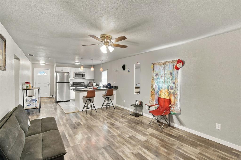 405 N Atlantic Street 407