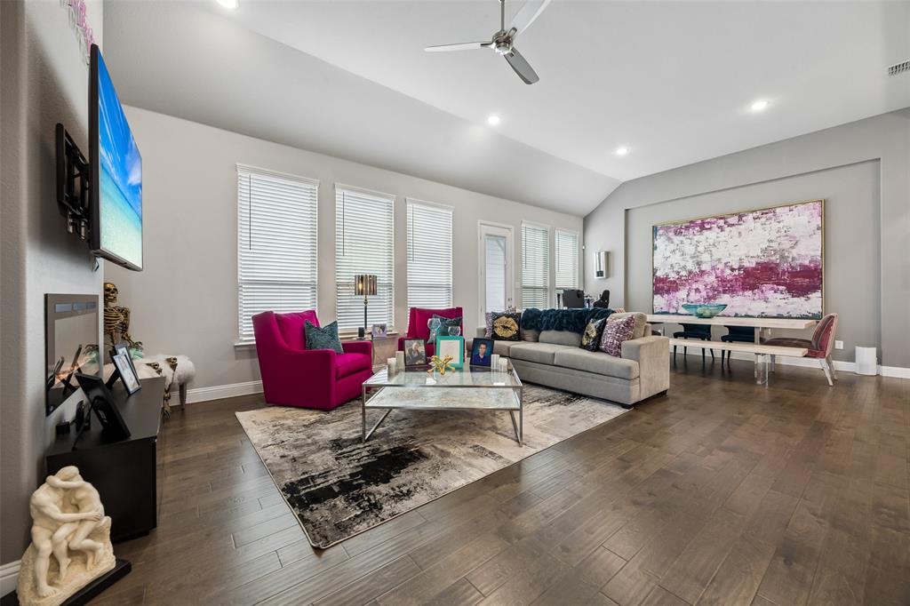 4171 Curtiss Drive
