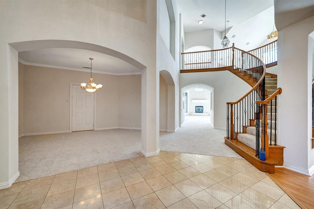 10302 Fairway Vista Drive