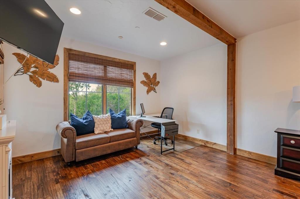 Hill Country Harbor Condo - Residential