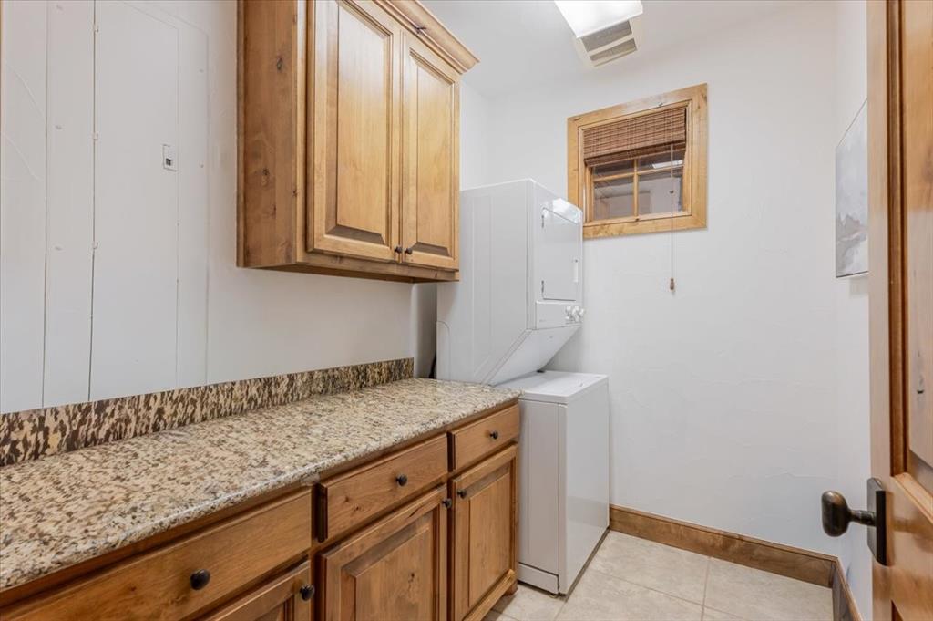 Hill Country Harbor Condo - Residential