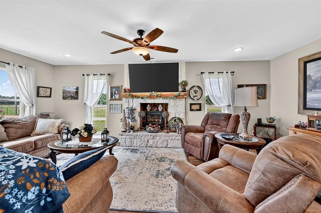 KITCHEN PATSY - Residential