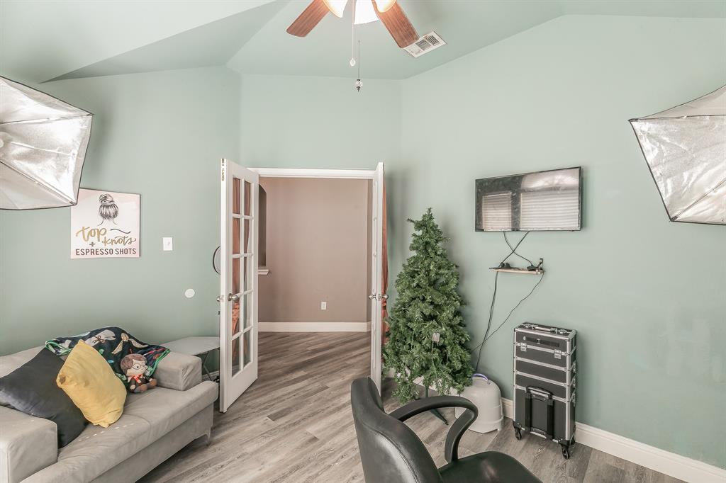 4828 Summer Oaks Lane