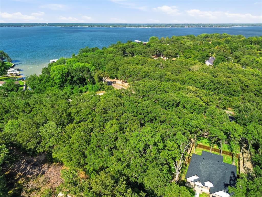 216 E Beachwood Loop