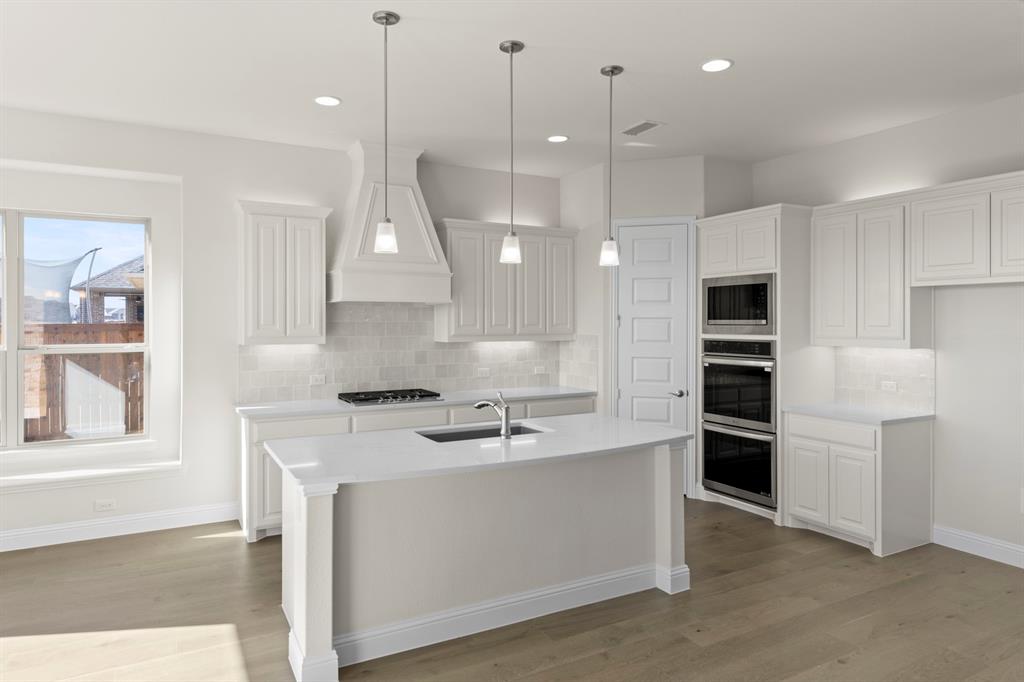 Anna Town Square - Residential