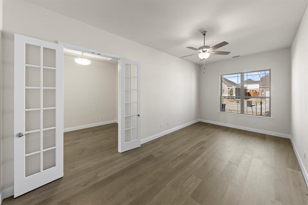 Anna Town Square - Residential