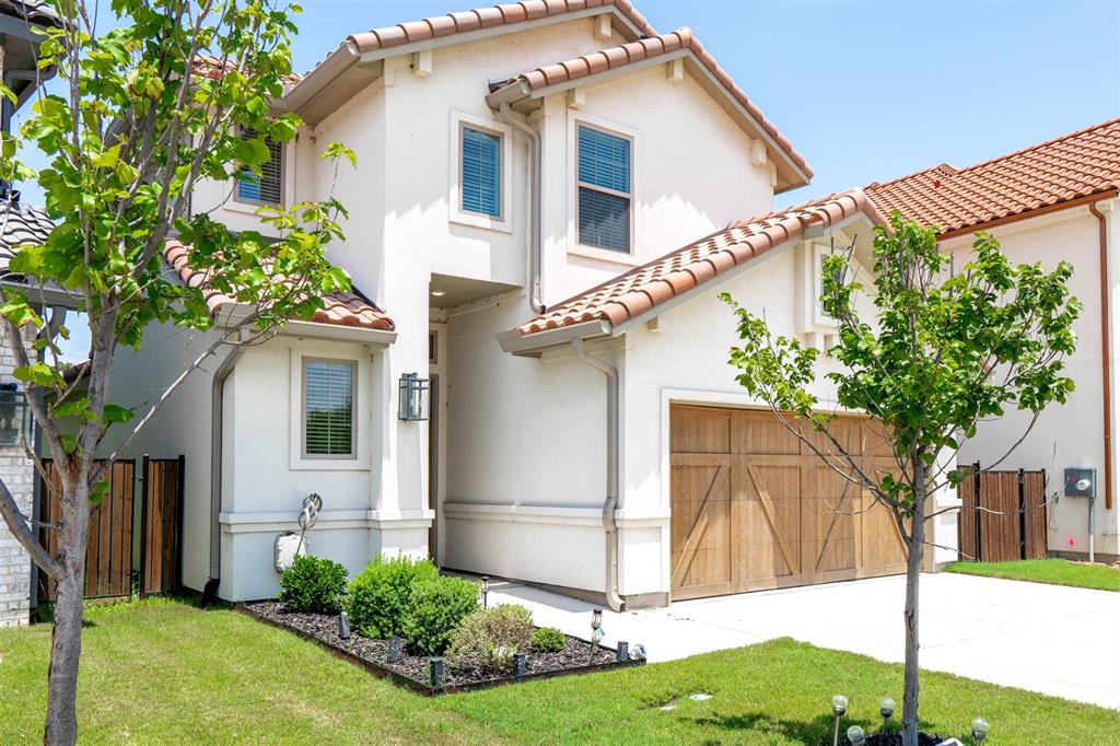 9036 Lakeside Drive