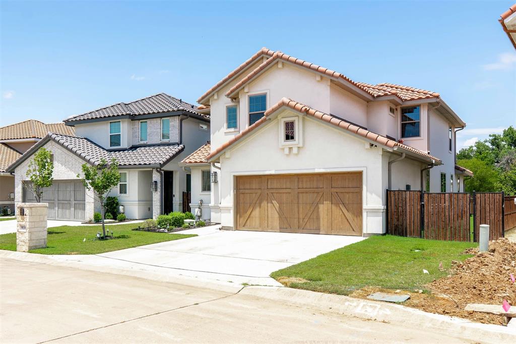 9036 Lakeside Drive