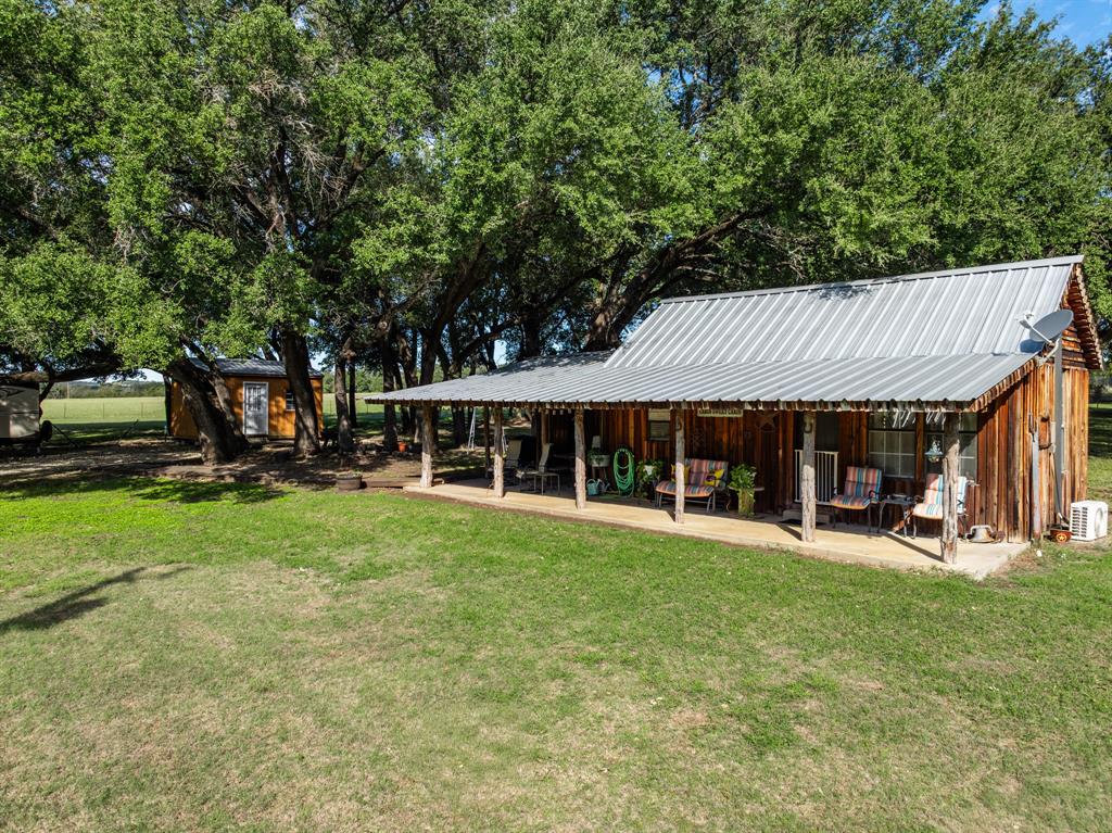487 Private Road 2138