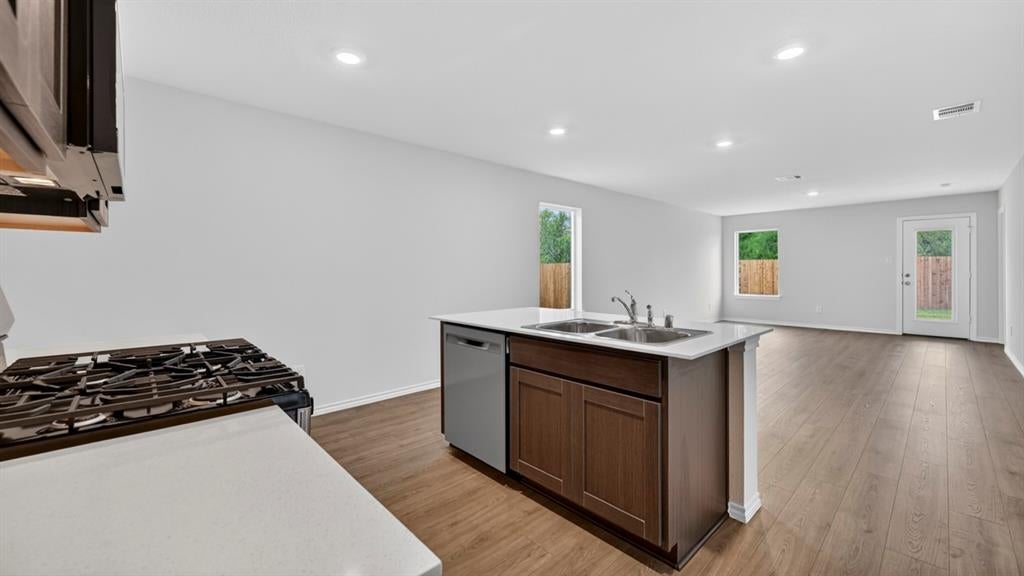 2825 Selfridge Lane