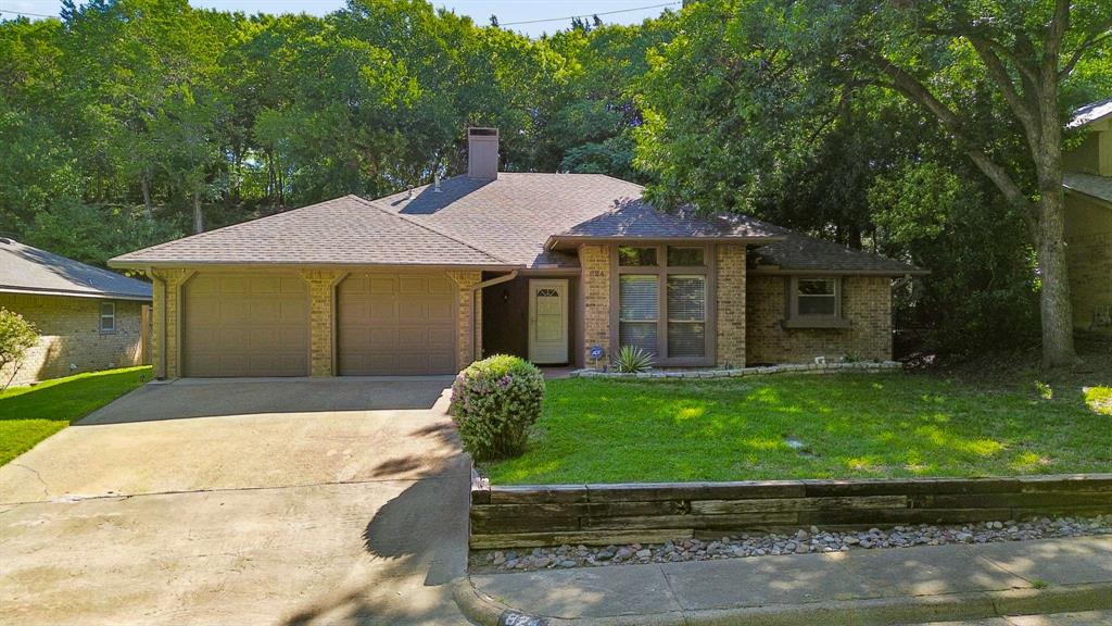824 Cherlynne Drive