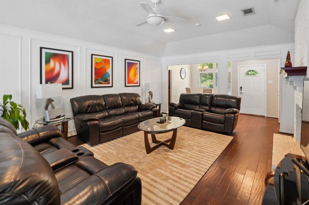 824 Cherlynne Drive