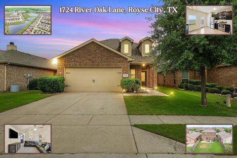 Photo of 1724 River Oak Lane, Royse City, TX 75189 (MLS # 21263325)