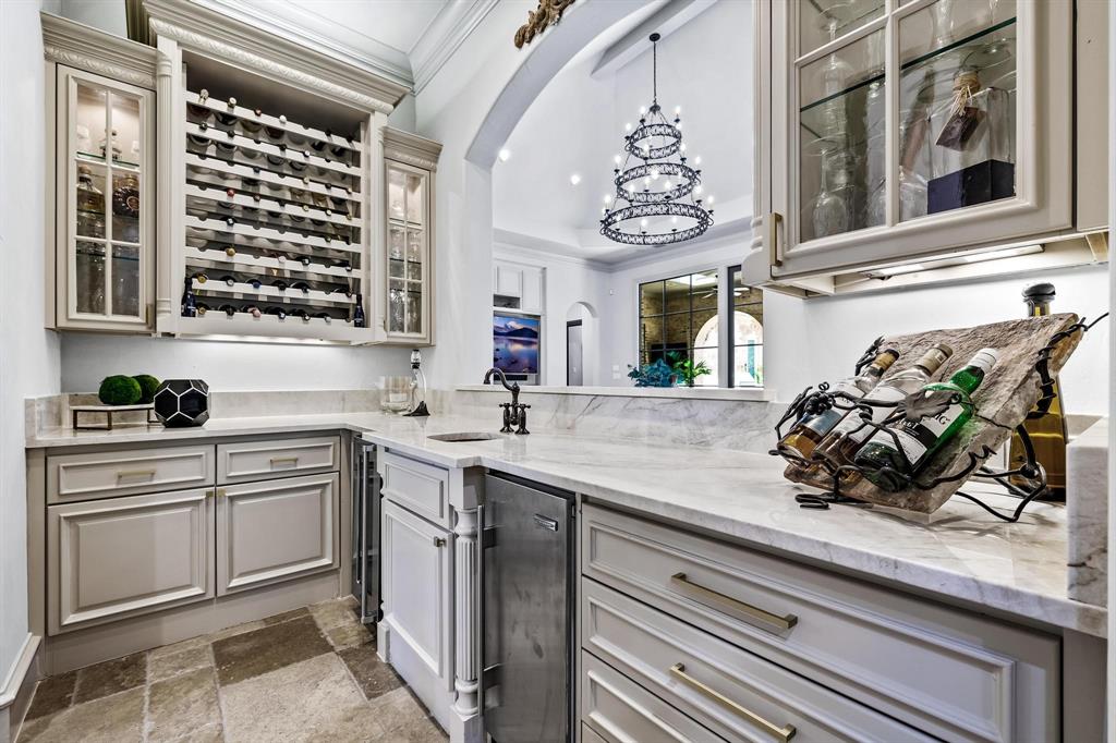 Crestmanor Estates - Residential