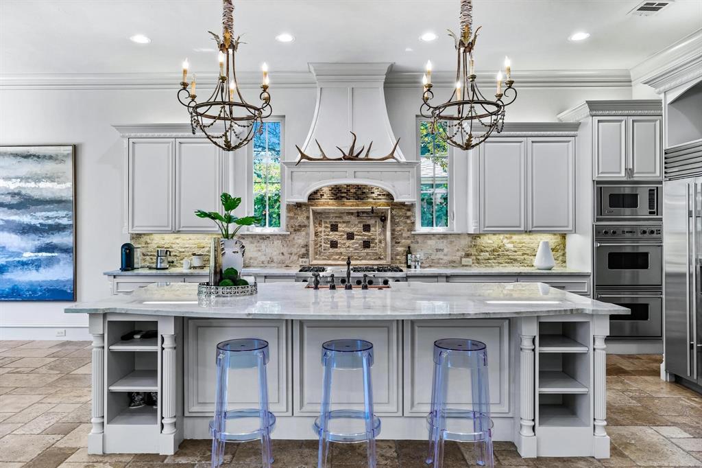 Crestmanor Estates - Residential