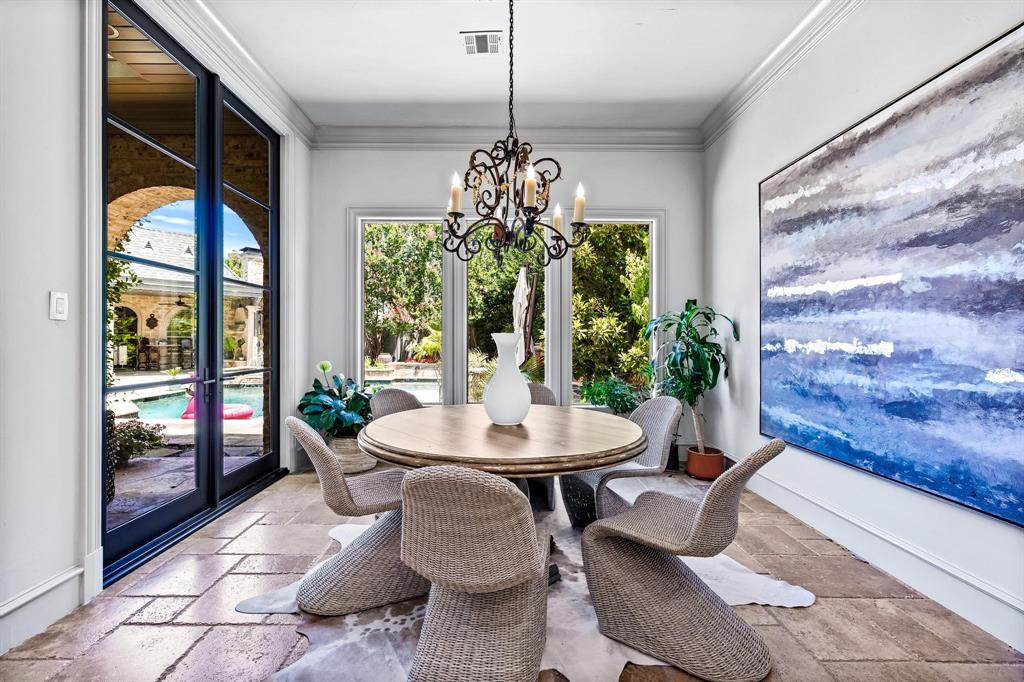 Crestmanor Estates - Residential