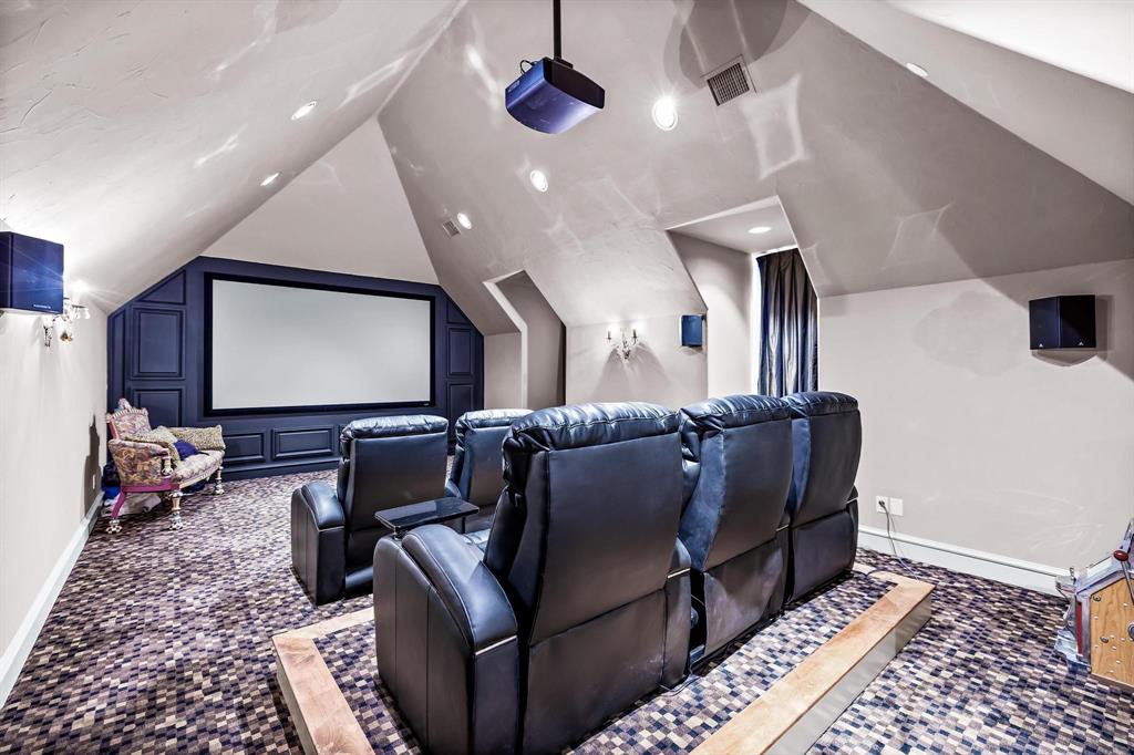 Crestmanor Estates - Residential