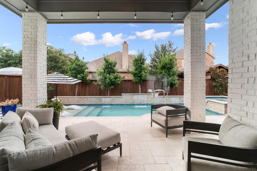 3746 Wagon Wheel Way