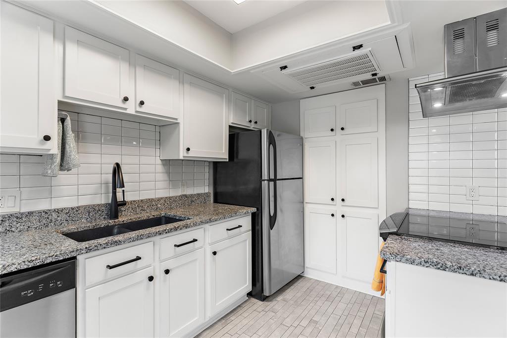 Bordeaux Village Condominium - Residential
