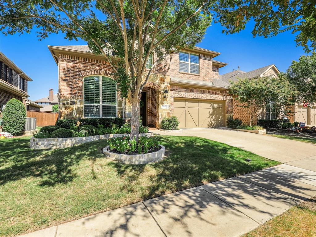 3727 Wagon Wheel Way