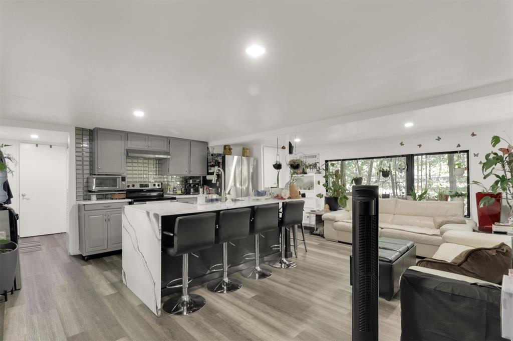 Whispering Oaks Ph IV - Residential